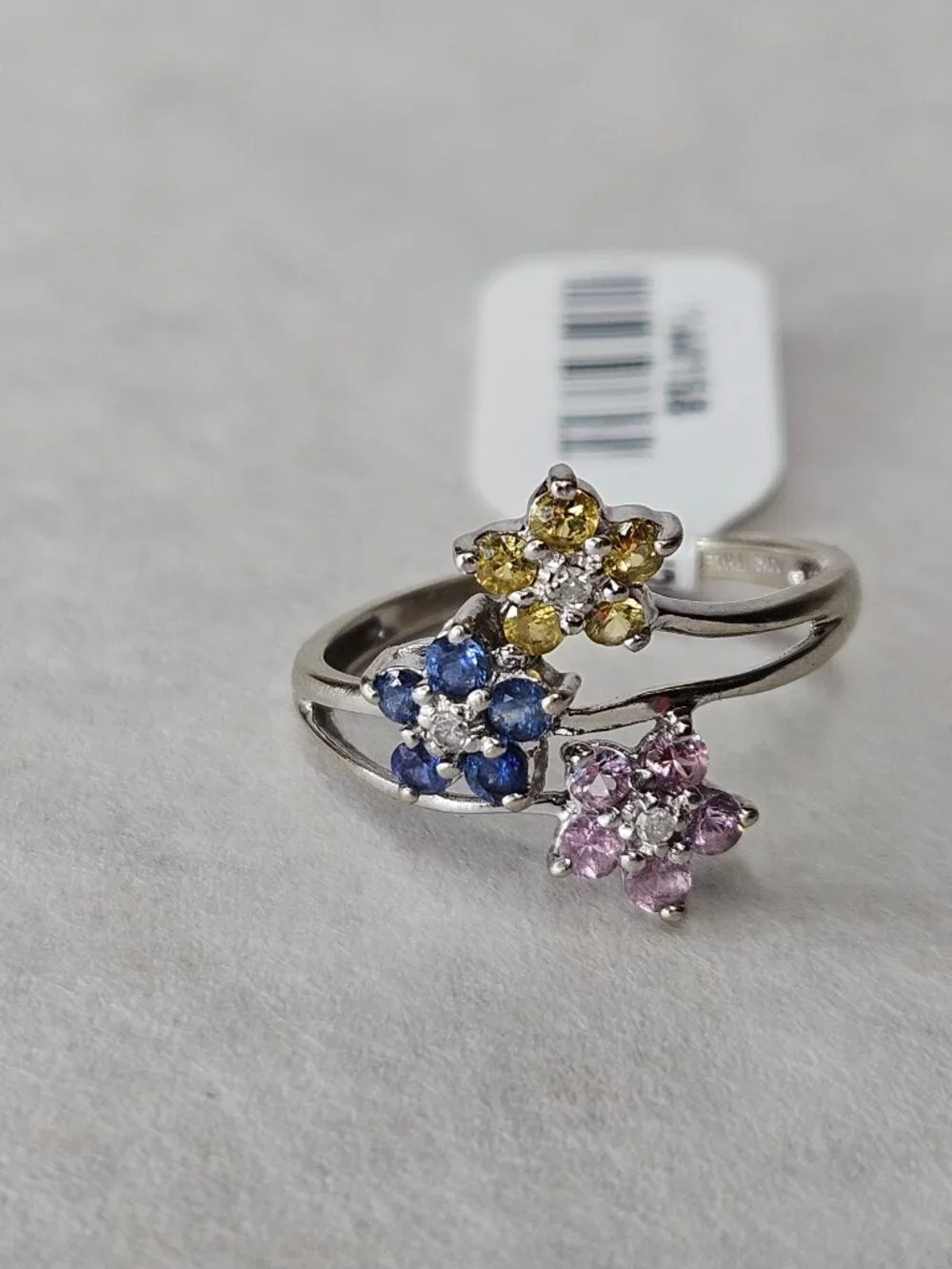 10K White Gold Diamond & Blue Yellow Pink Spinel Cluster Flower Ring Size 7